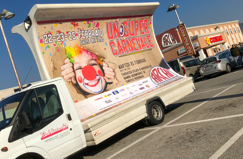Camion Vela Promozione Centro Commerciale Archi