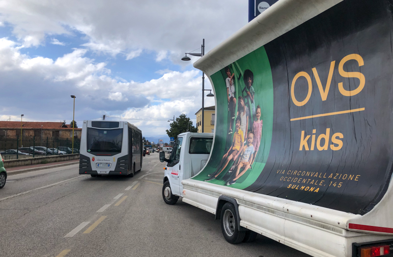 Camion Vela Pubblicitario per Ovs Kids